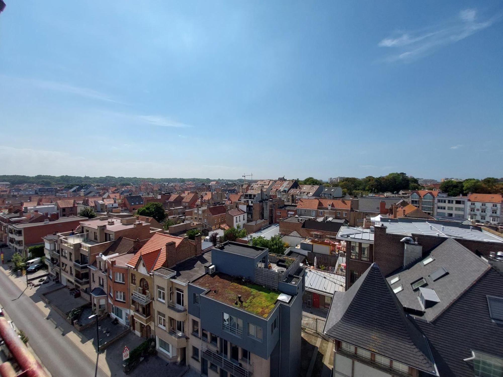 Depannemarkt De Panne Buitenkant foto